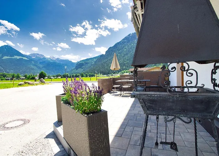 Ferienhaeuschen Storchennest * Schönau am Königssee